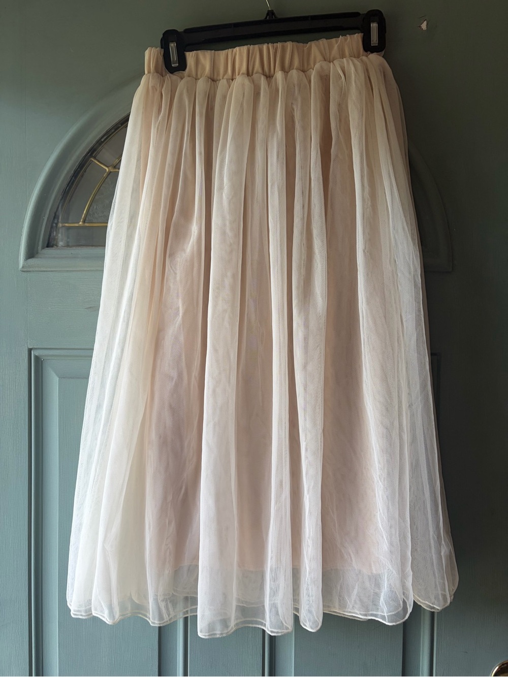 Light Cream Circle Skirt with Tulle Overlay - Unbranded